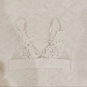 NWOT White Sheer Lace Bralette
